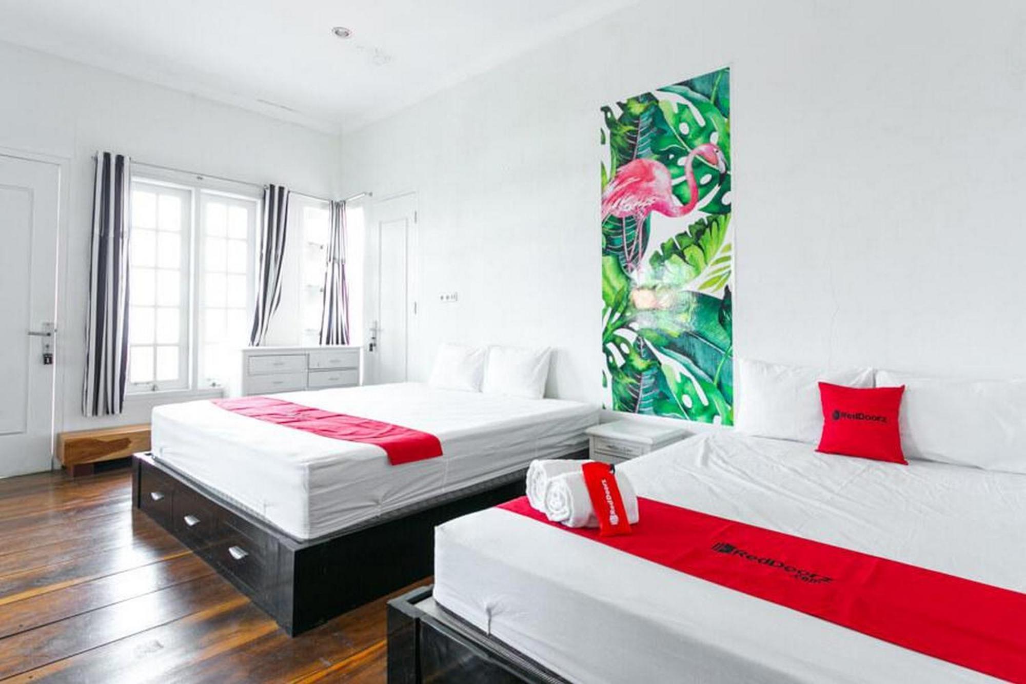 מלון Karanganyar  Reddoorz Near Grojogan Sewu Tawangmangu מראה חיצוני תמונה