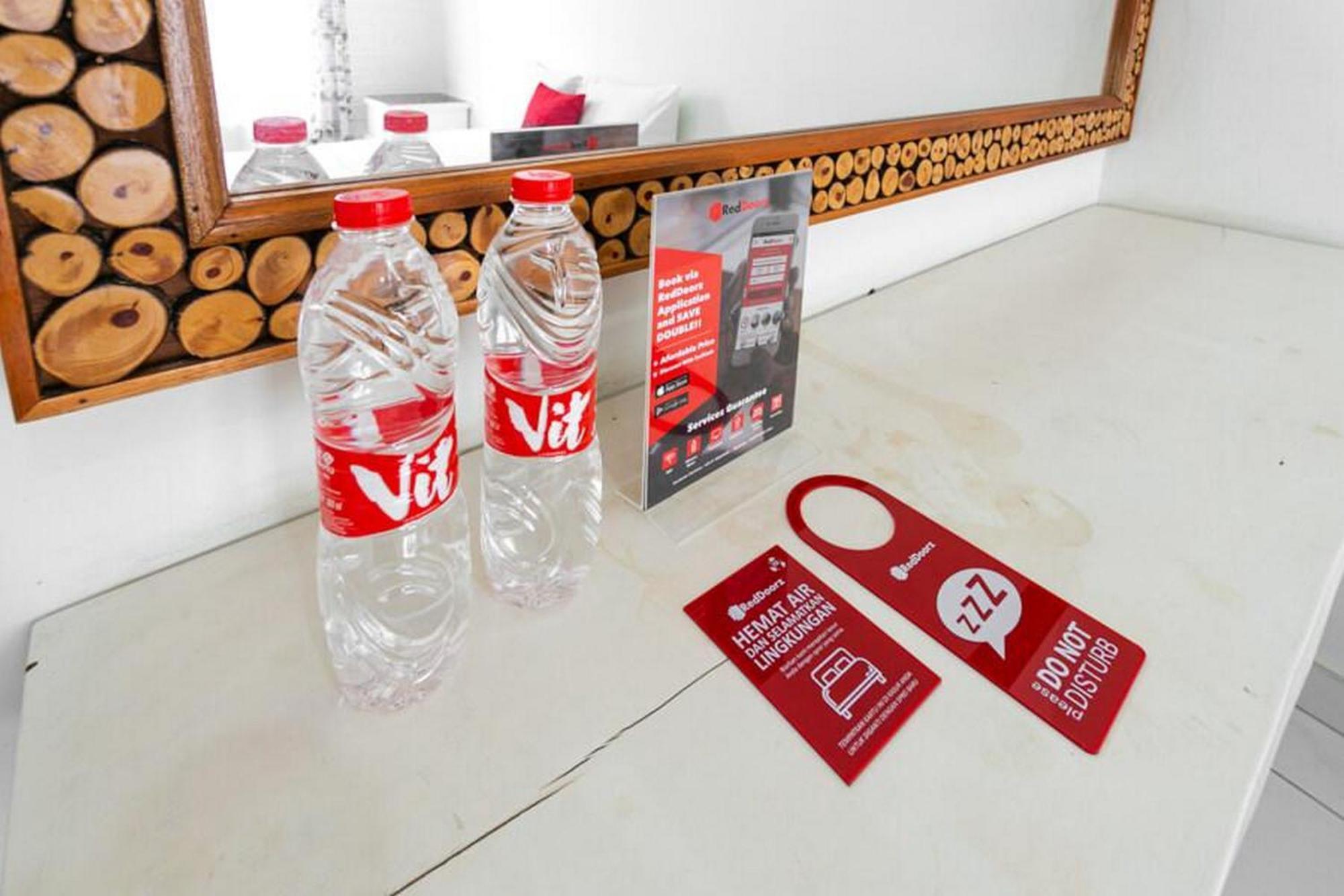 מלון Karanganyar  Reddoorz Near Grojogan Sewu Tawangmangu מראה חיצוני תמונה